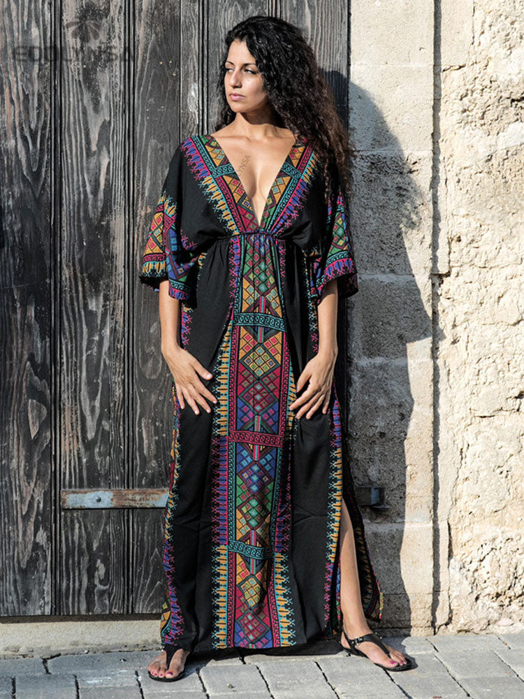 2023 Sexy Cold Shoulder V Neck Bats Sleeve Loose Summer Beach Dress Plus Size Women Beachwear Kaftan Black Dress Q943